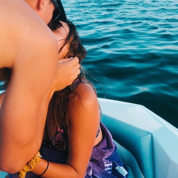 Meet your Posher, Rachel - Picture 1 of 1